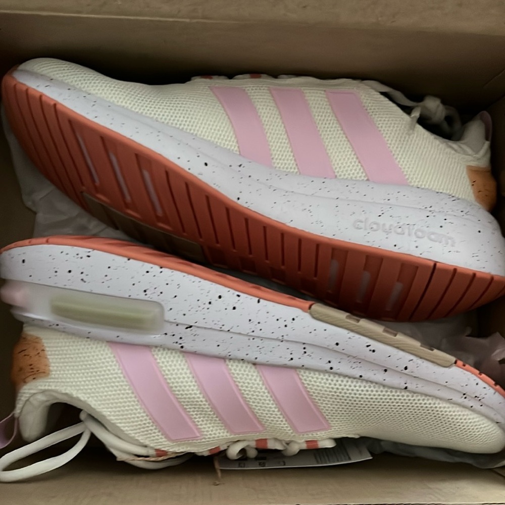 Never worn women’s adidas